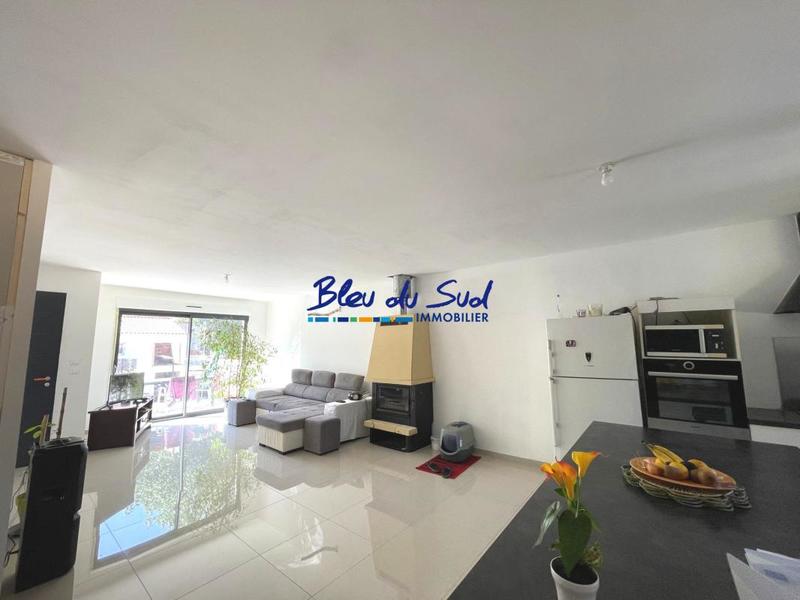 Maison - 96 m² - 3 pièces