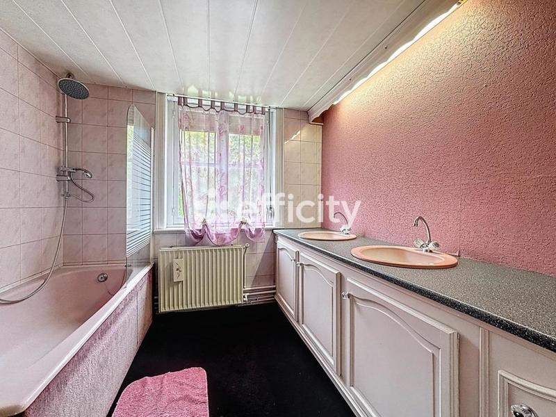 Maison bourgeoise - 200 m² - 6 pièces