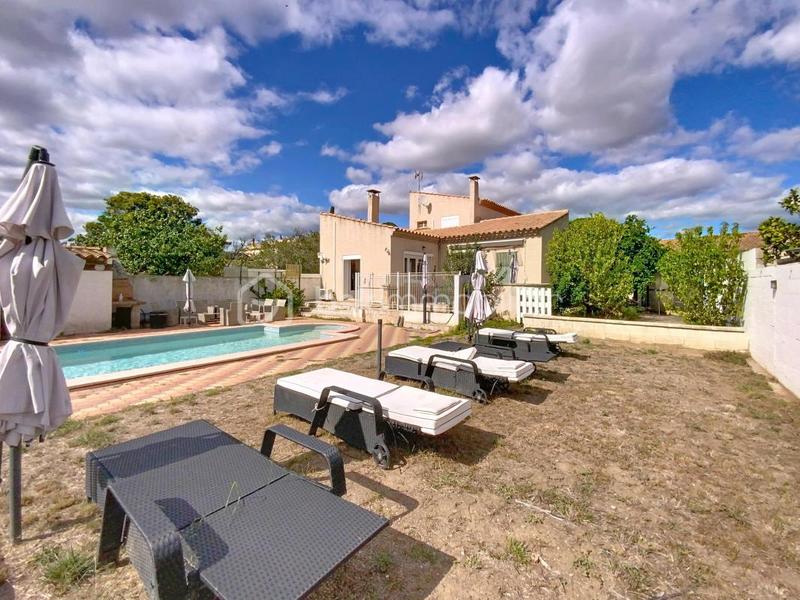 Maison traditionnelle - 176 m² - 7 pièces