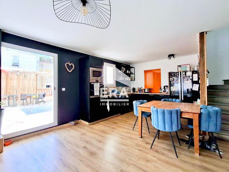 Maison - 145 m² - 5 pièces