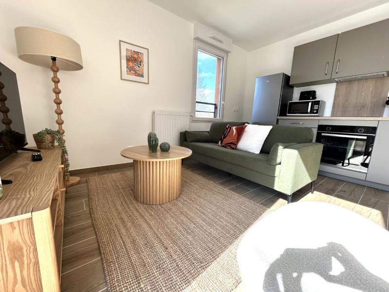 Chambre - 9 m² - 1 pièce