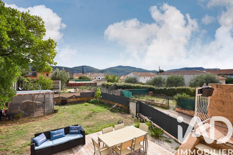 Appartement - 105 m² - 4 pièces