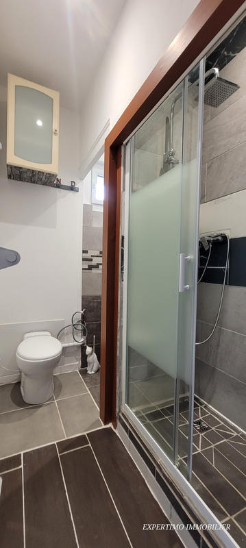 Maison - 176 m² - 8 pièces