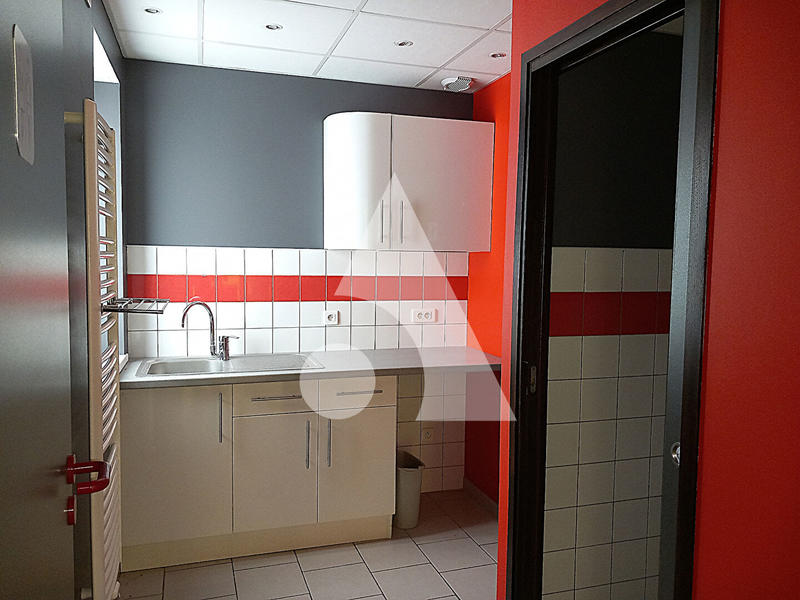 Local commercial - 370 m²