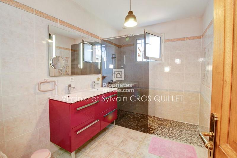 Maison - 96 m² - 4 pièces