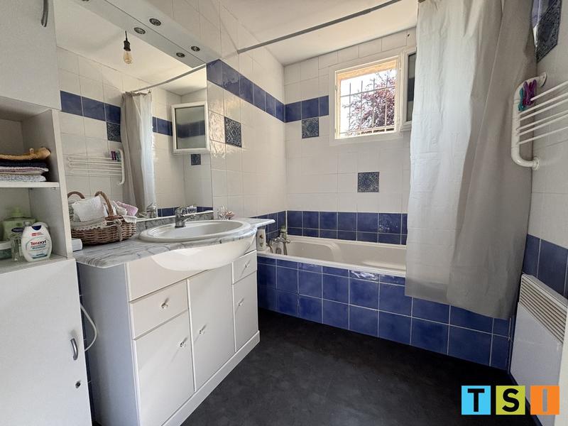 Maison - 104 m² - 5 pièces