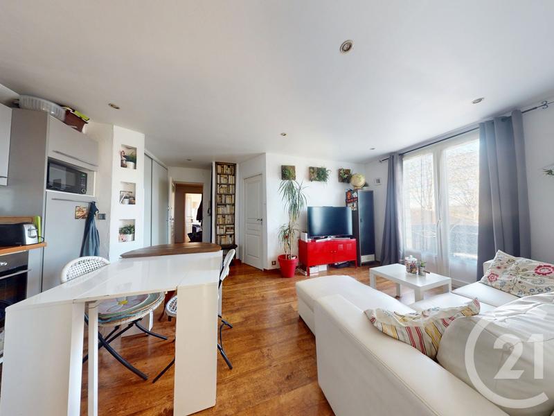 Appartement - 76 m² - 4 pièces