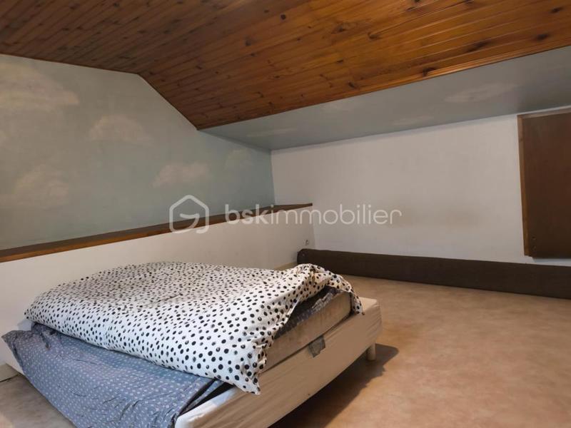 Maison - 156 m² - 9 pièces