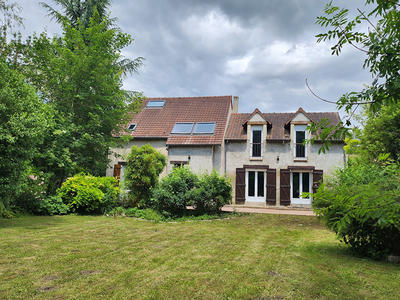 Maison - 162 m² - 6 pièces