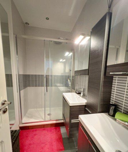 Appartement - 181 m² - 5 pièces