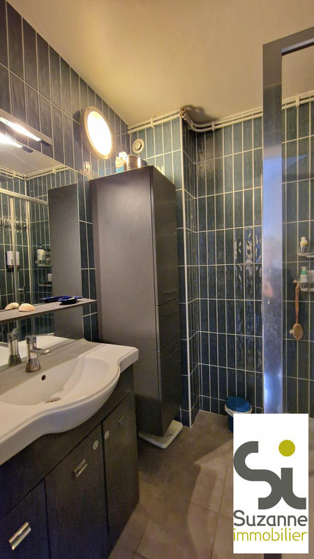 Appartement - 86 m² - 4 pièces