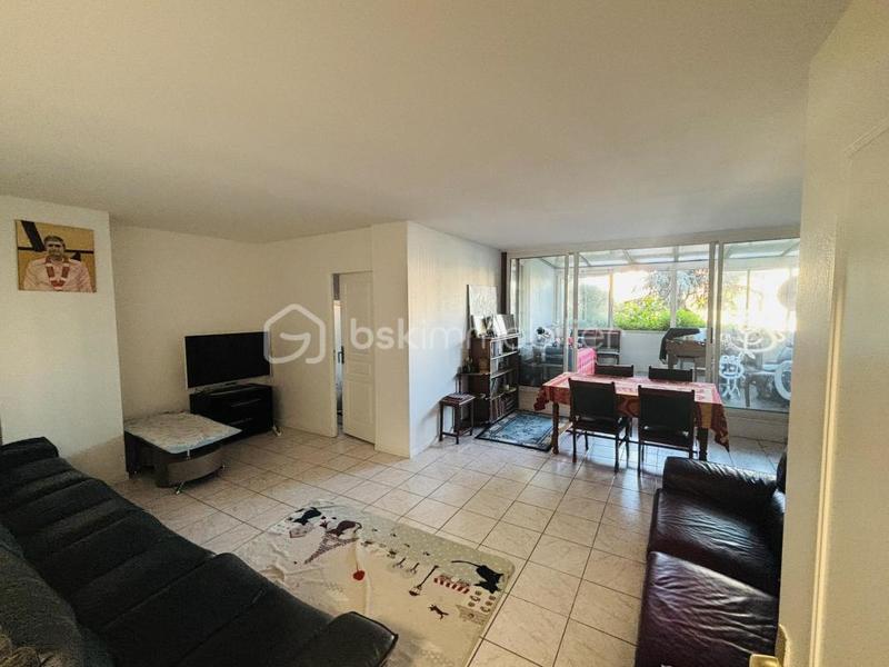 Appartement - 102 m² - 5 pièces