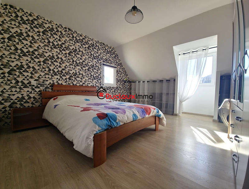 Maison - 135 m² - 6 pièces