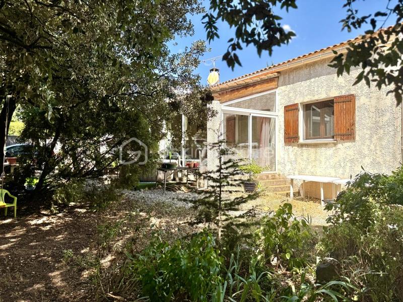 Maison traditionnelle - 93 m² - 4 pièces