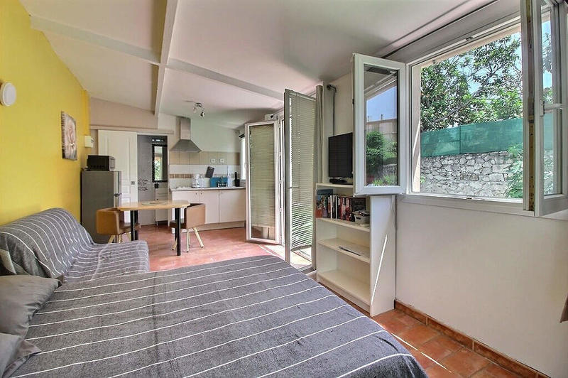 Maison - 210 m² - 9 pièces