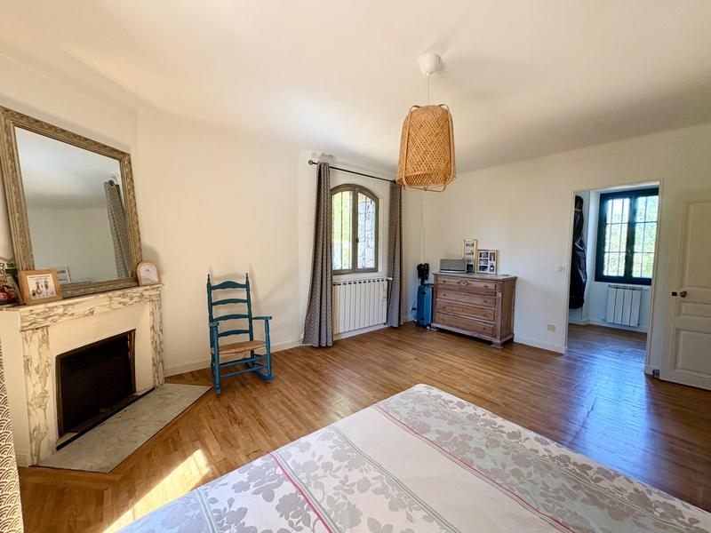 Maison - 175 m² - 4 pièces