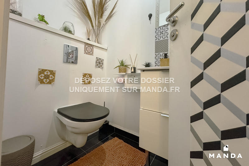 Chambre - 14 m² - 5 pièces