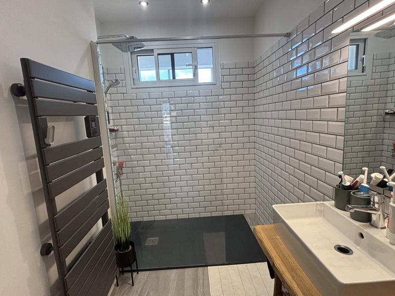 Appartement - 82 m² - 3 pièces