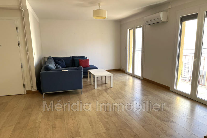 Appartement - 81 m² - 3 pièces