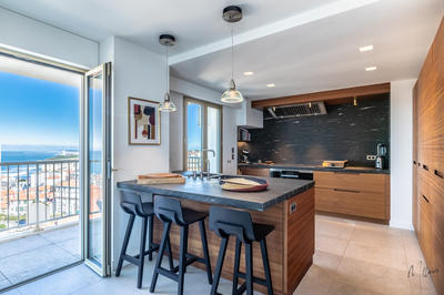 Appartement - 201 m² - 5 pièces