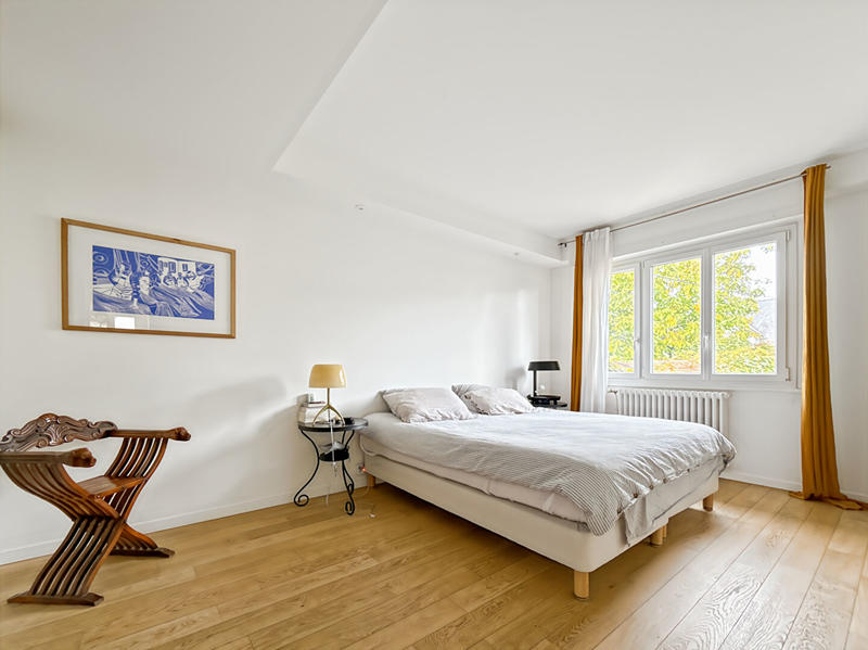 Maison - 195 m² - 7 pièces