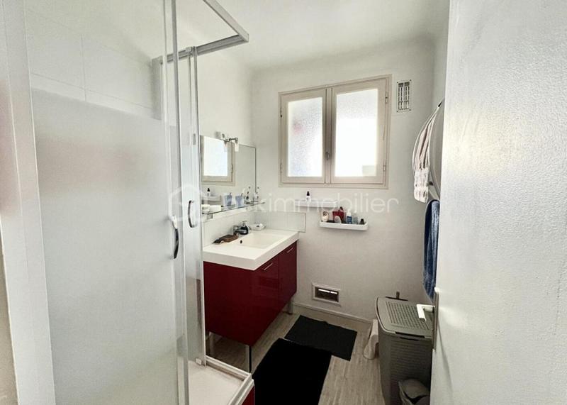 Appartement - 65 m² - 4 pièces