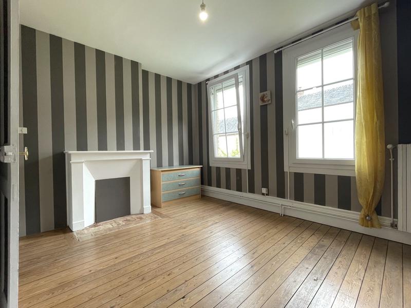 Maison ancienne - 162 m² - 6 pièces