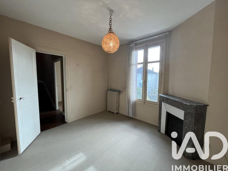 Maison - 120 m² - 7 pièces