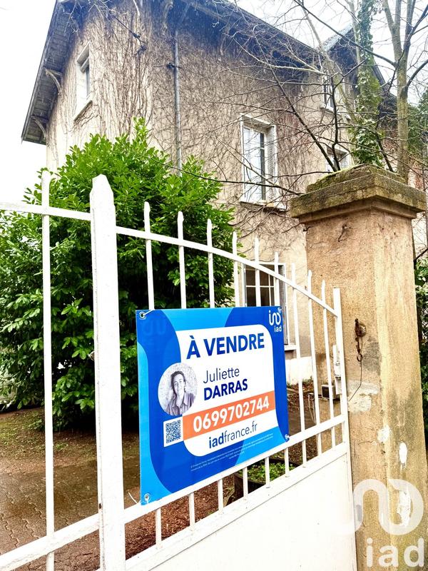 Maison - 207 m² - 10 pièces