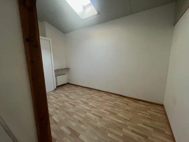 Maison de village - 81 m² - 4 pièces