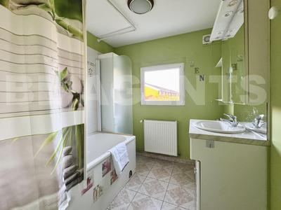 Maison de ville - 83 m² - 4 pièces