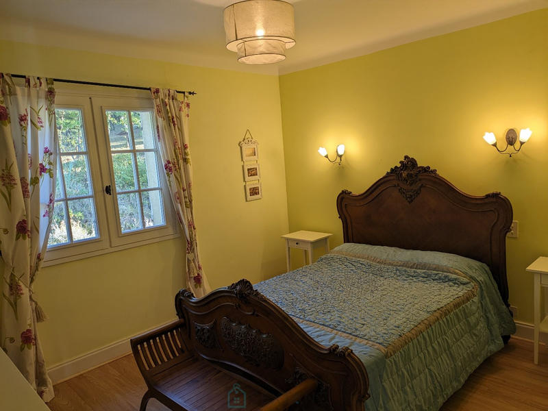 Maison - 140 m² - 6 pièces