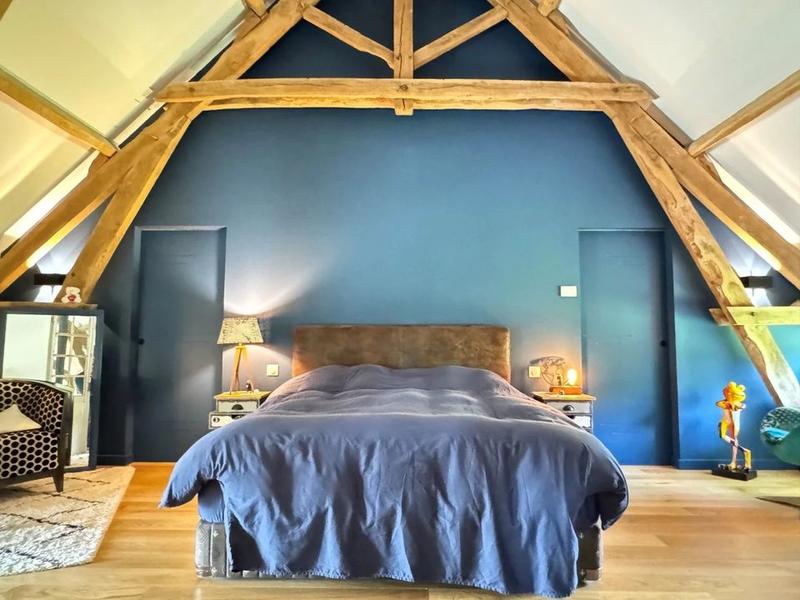 Maison - 361 m² - 11 pièces