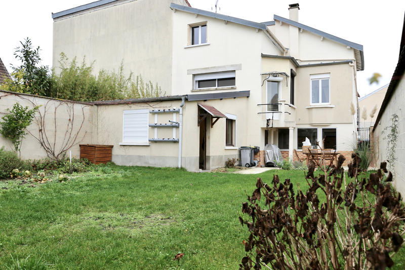 Maison - 88 m² - 4 pièces