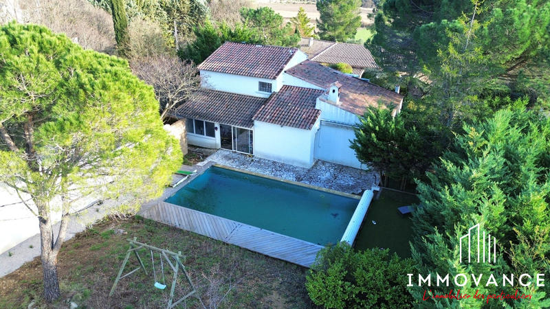 Maison - 140 m² - 5 pièces