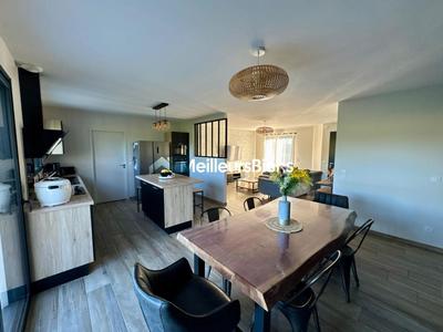 Pavillon - 107 m² - 6 pièces