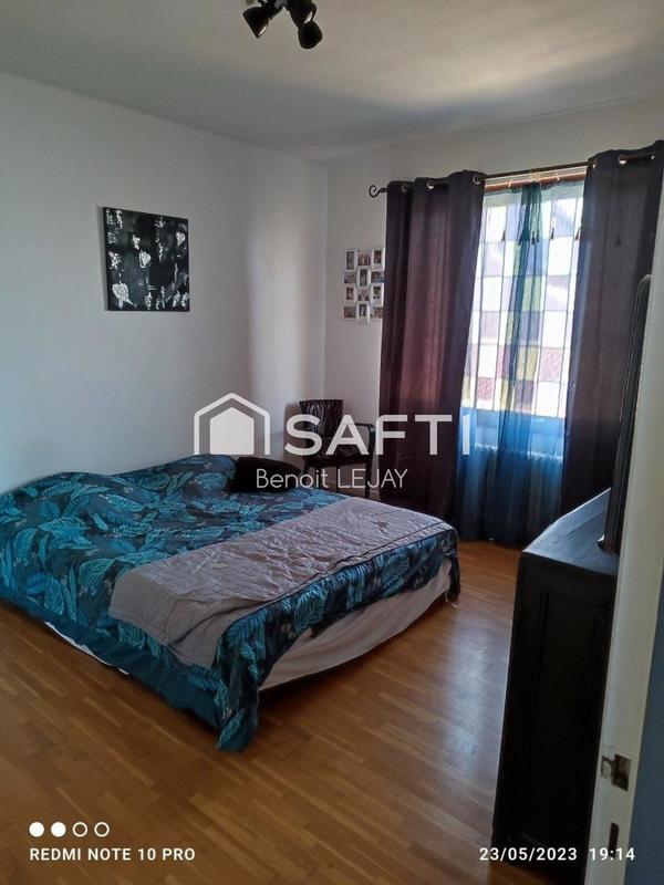 Maison - 215 m² - 7 pièces