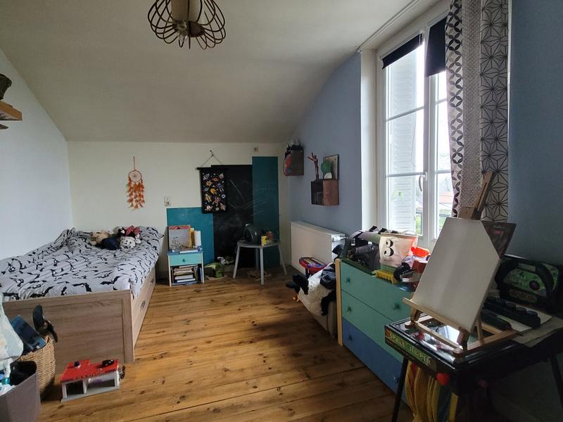 Maison - 90 m² - 4 pièces