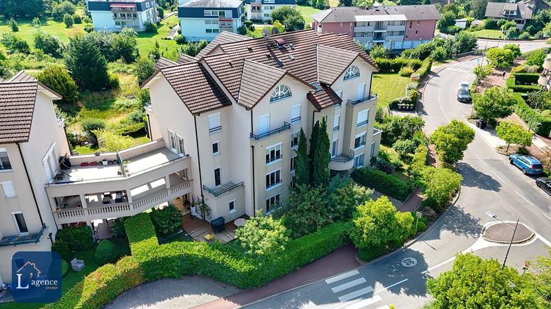 Appartement - 104 m² - 3 pièces