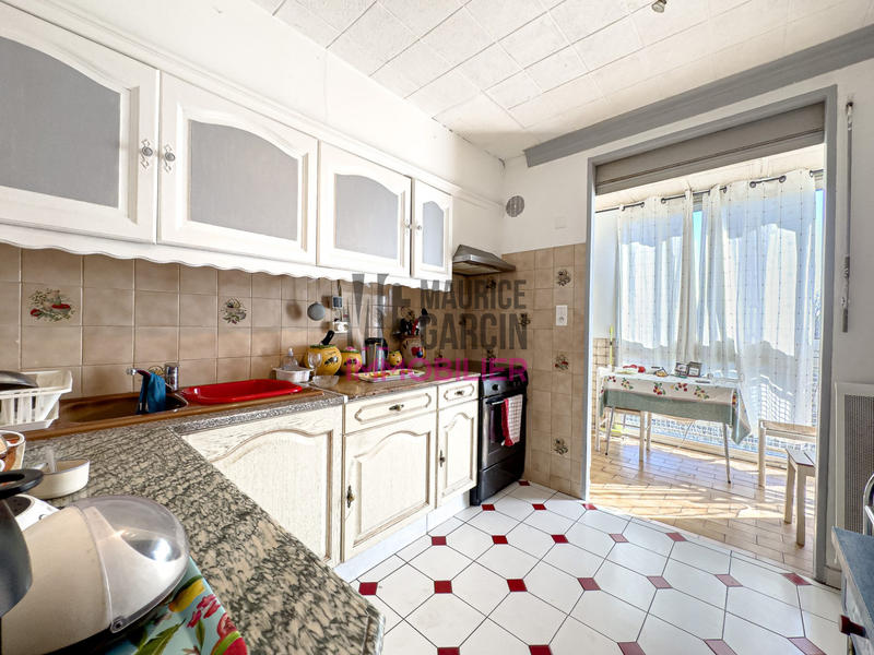 Appartement - 75 m² - 4 pièces