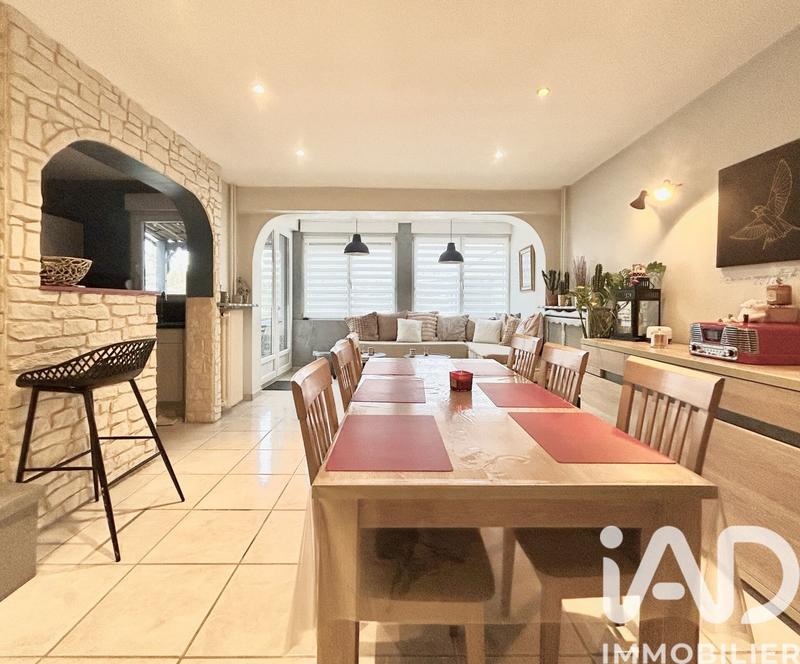 Maison de ville - 200 m² - 6 pièces