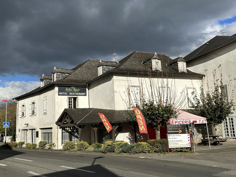 Immeuble - 1 120 m²