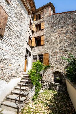 Maison chambre d'hôtes - 300 m² - 13 pièces