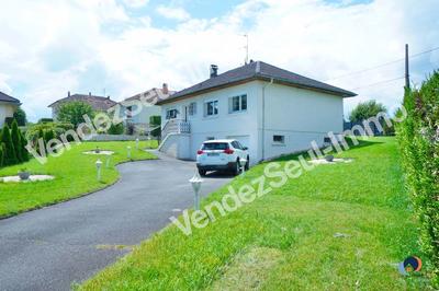 Maison traditionnelle - 130 m² - 6 pièces