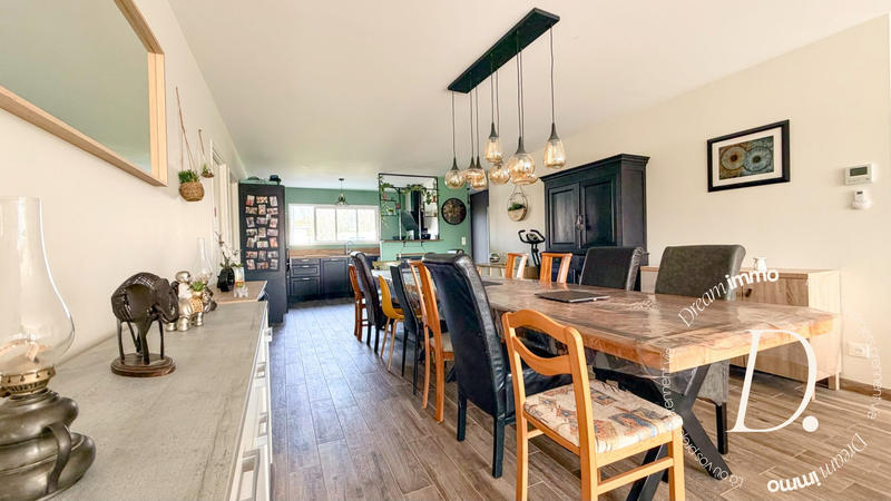 Maison contemporaine - 156 m² - 7 pièces
