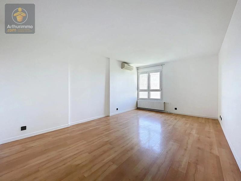 Appartement - 77 m² - 4 pièces