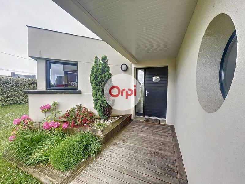 Maison - 121 m² - 5 pièces