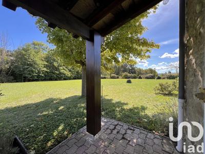 Maison - 270 m² - 8 pièces