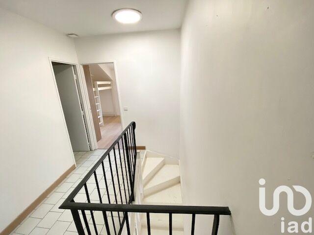 Maison - 93 m² - 5 pièces