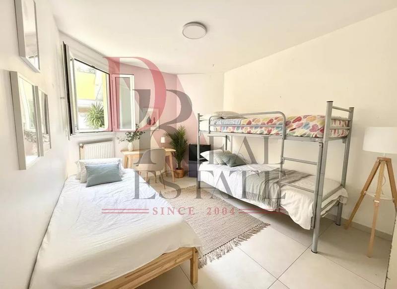 Appartement - 65 m² - 3 pièces